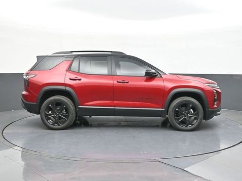 New 2026 Chevrolet Equinox LT w/ Midnight Edition FWD image 12