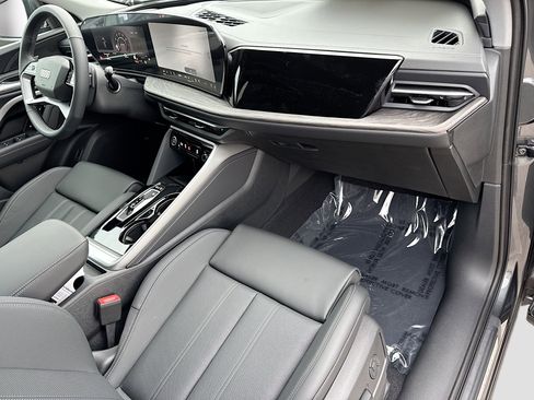 New 2026 Audi Q5 Premium AWD/4WD image 13