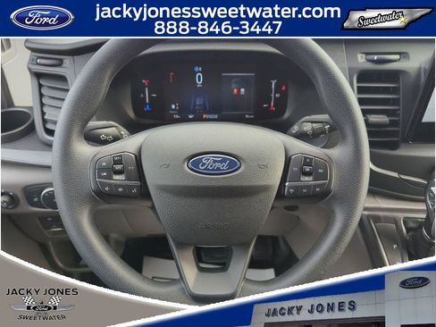 New 2026 Ford Transit 250 148 Medium Roof w/ Load Area Protection Package image 15