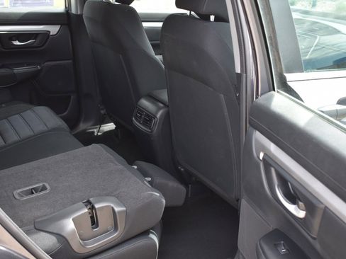 Used 2019 Honda CR-V LX image 14