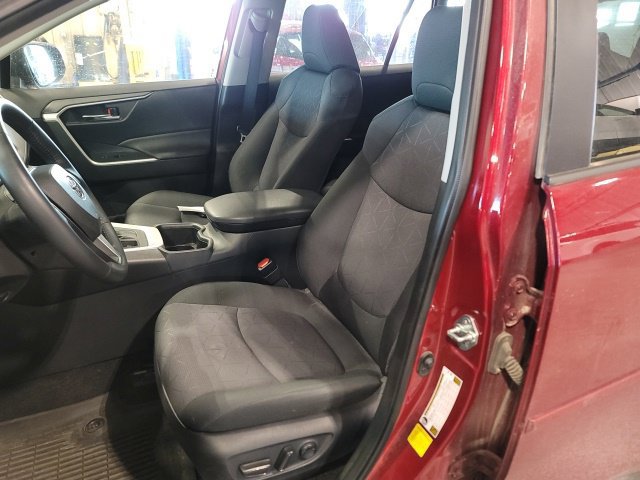 Used 2023 Toyota RAV4 XLE w/ Convenience Package AWD/4WD image 9