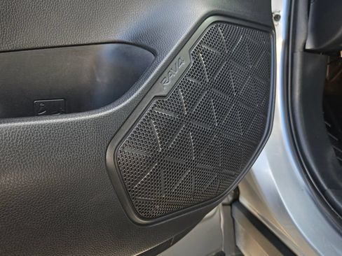 Used 2020 Toyota RAV4 XLE Premium AWD/4WD image 18