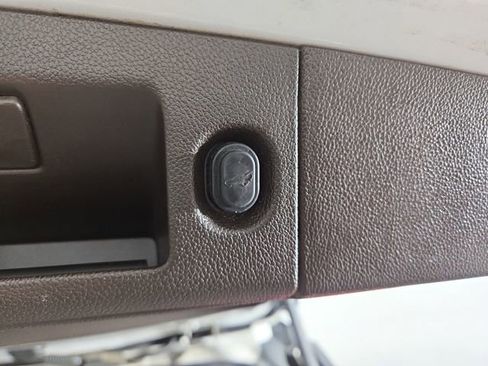 Used 2016 Chevrolet Tahoe LTZ image 34