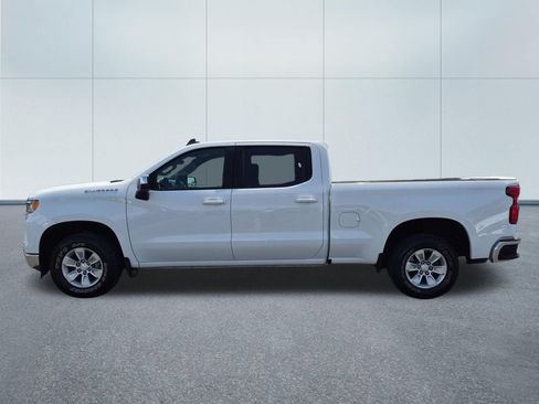 Used 2023 Chevrolet Silverado 1500 LT w/ Protection Package AWD/4WD image 3