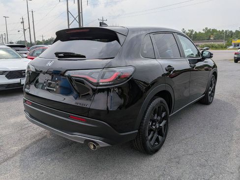 Certified 2023 Honda HR-V Sport image 7
