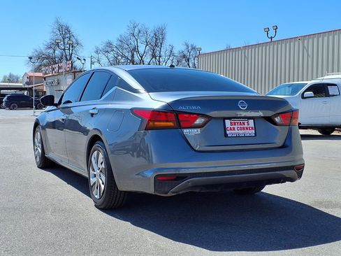 Used 2019 Nissan Altima 2.5 S image 3