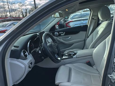 Used 2015 Mercedes-Benz C 300 4MATIC Sedan image 10