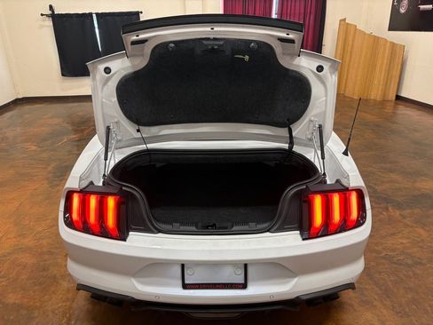 Used 2020 Ford Mustang GT Premium w/ Equipment Group 401A RWD image 10