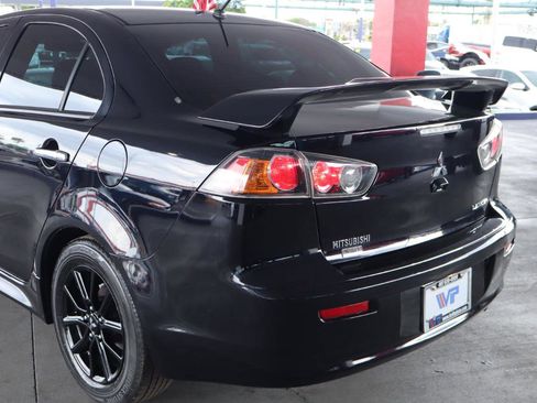 Used 2017 Mitsubishi Lancer LE image 9