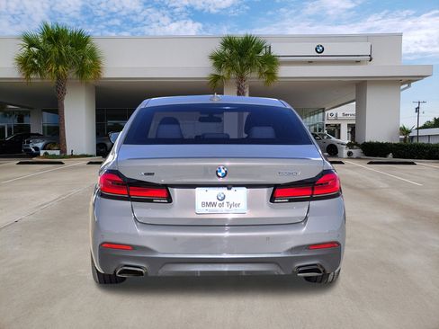 Certified 2022 BMW 530i xDrive w/ M Sport Package image 5