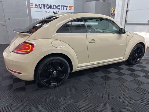 Used 2019 Volkswagen Beetle 2.0T Final Edition SEL image 11