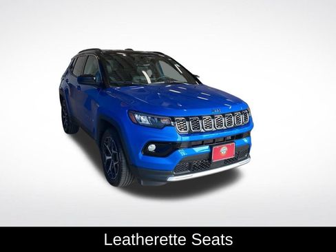 Used 2025 Jeep Compass Limited AWD/4WD image 15