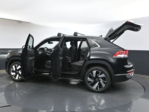 New 2026 Volkswagen Atlas Cross Sport SEL AWD/4WD image 41