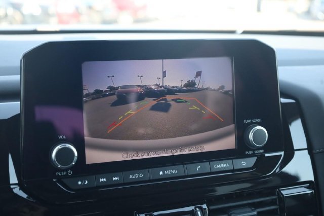 Certified 2025 Nissan Pathfinder SV AWD/4WD image 14