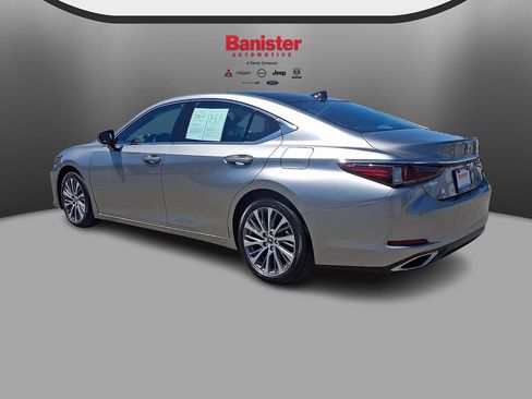 Used 2021 Lexus ES 350 w/ Premium Package FWD image 6