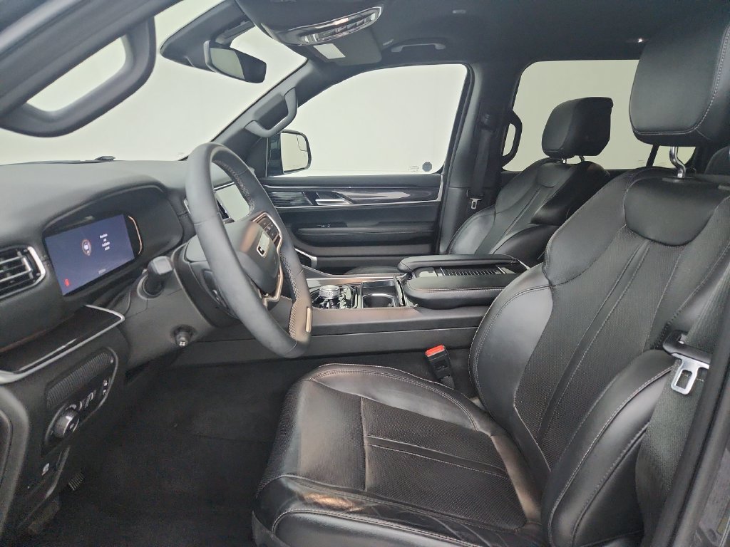 Certified 2023 Jeep Wagoneer 4WD image 20