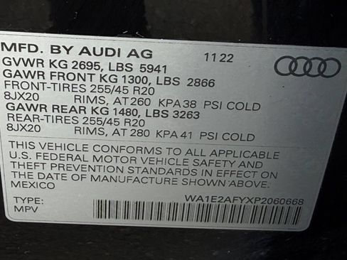 Used 2023 Audi Q5 e Premium Plus w/ Premium Plus Package AWD/4WD image 30