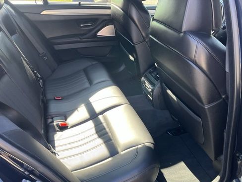 Used 2013 BMW M5 image 13