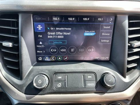 Used 2021 GMC Acadia Denali w/ Denali Ultimate Package AWD/4WD image 13