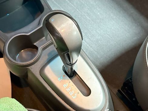 Used 2015 Chevrolet Spark LT image 17