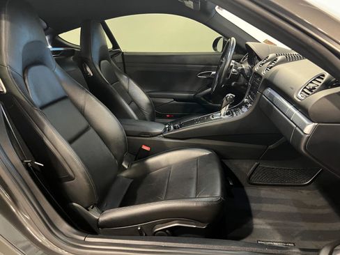 Used 2018 Porsche 718 Cayman image 25