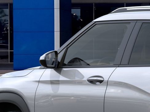 New 2026 Chevrolet TrailBlazer LT w/ Convenience Package FWD image 12