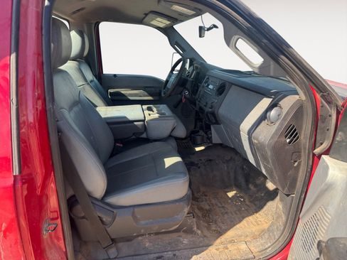 Used 2012 Ford F250 XL image 12