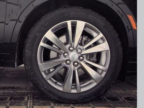 Certified 2024 Cadillac XT6 Premium Luxury w/ Technology Package image 10