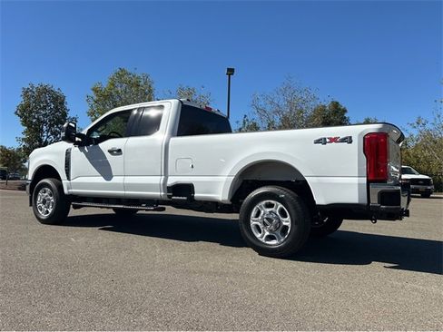 New 2026 Ford F250 XLT image 4