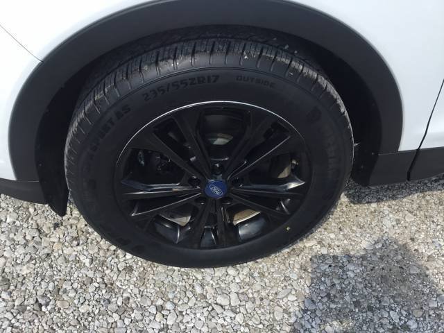 Used 2018 Ford Escape SE FWD image 9