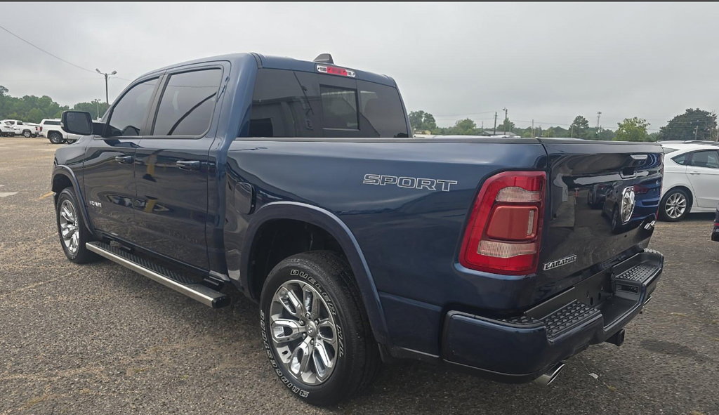 Used 2022 RAM 1500 Laramie AWD/4WD image 6