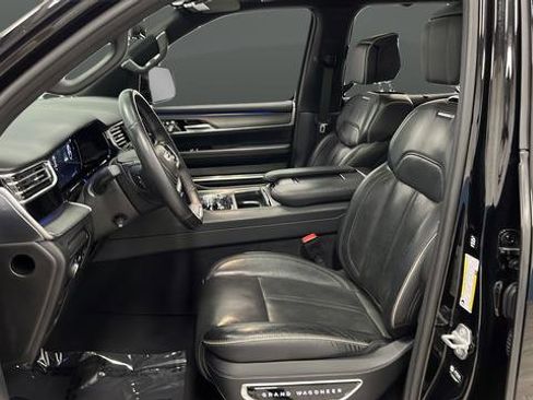 Used 2023 Jeep Grand Wagoneer Series II w/ Quick Order Packagew 28T image 9