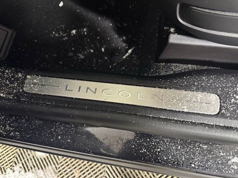 New 2026 Lincoln Corsair Reserve image 15