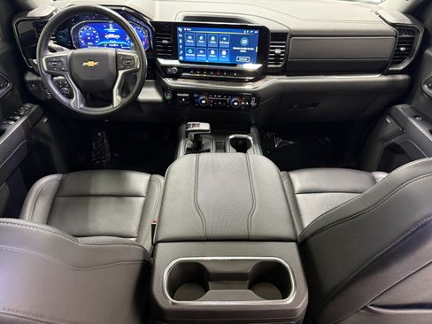 Used 2024 Chevrolet Silverado 1500 LTZ w/ LTZ Premium Package AWD/4WD image 14