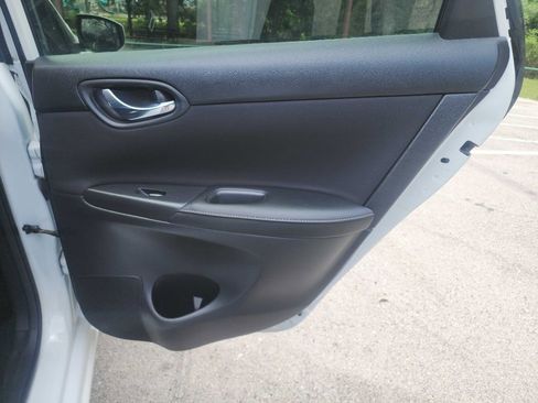 Used 2019 Nissan Sentra S w/ Appearance Package FWD image 26