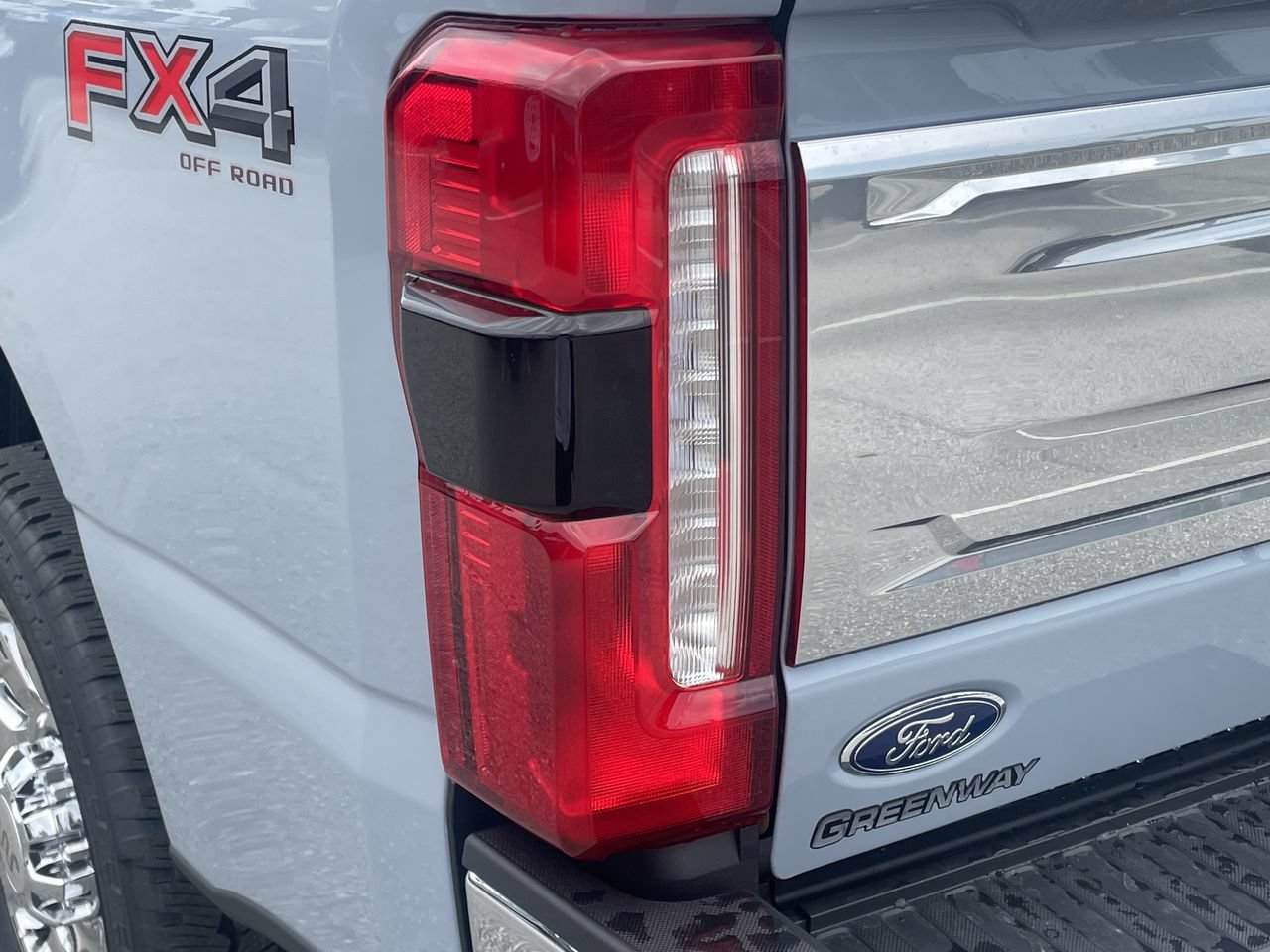 New 2026 Ford F350 King Ranch w/ Chrome Package AWD/4WD image 10