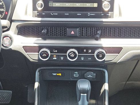 Used 2025 Honda CR-V LX image 21