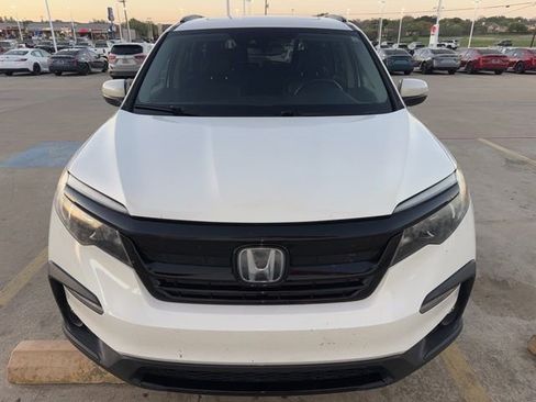 Used 2021 Honda Pilot Special Edition image 2
