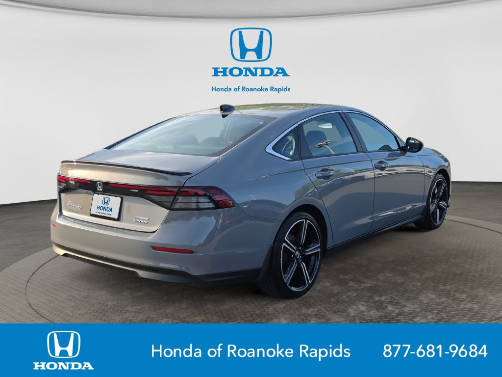 Certified 2025 Honda Accord Sport image 5