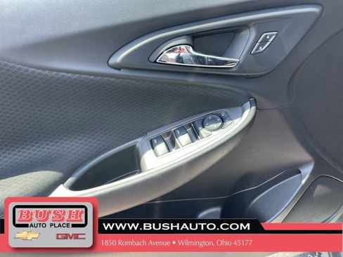 Used 2024 Chevrolet Malibu LT FWD image 18