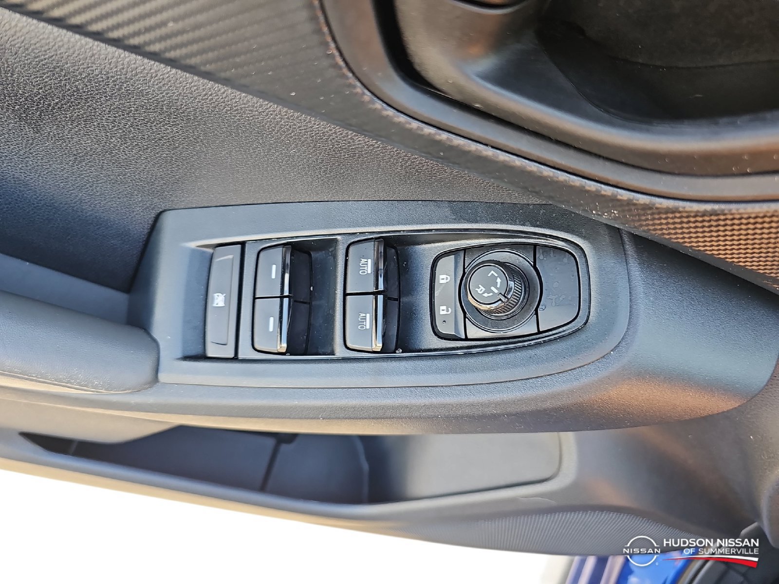 Used 2024 Subaru Crosstrek 2.0i AWD/4WD image 28