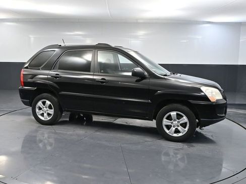 Used 2009 Kia Sportage LX image 3