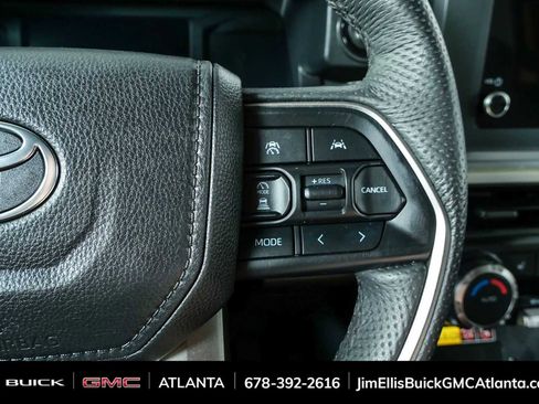 Used 2024 Toyota Tacoma SR5 AWD/4WD image 11