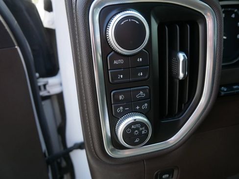 Used 2019 GMC Sierra 1500 Denali w/ Denali Ultimate Package AWD/4WD image 21