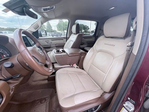 Used 2021 RAM 1500 Laramie AWD/4WD image 6