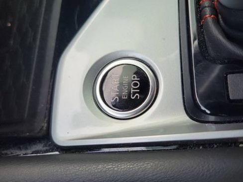 Used 2025 Nissan Altima 2.5 SR w/ SR Premium Package FWD image 31