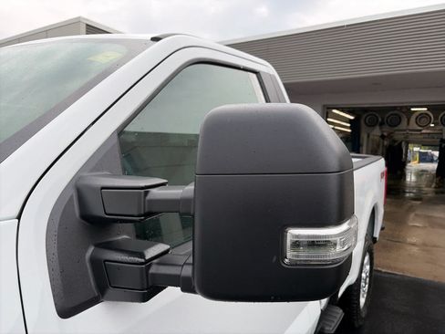 New 2026 Ford F250 XLT w/ FX4 Off-Road Package AWD/4WD image 6