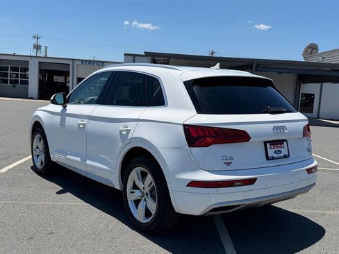 Used 2018 Audi Q5 2.0T Premium Plus w/ Premium Plus Package AWD/4WD image 7