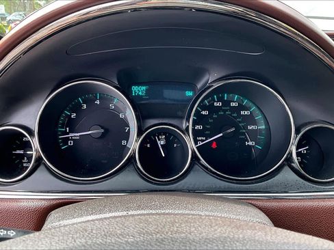 Used 2014 Buick Enclave Leather image 26
