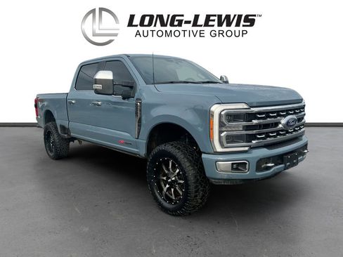 Used 2023 Ford F250 Platinum w/ Tremor Off-Road Package image 10